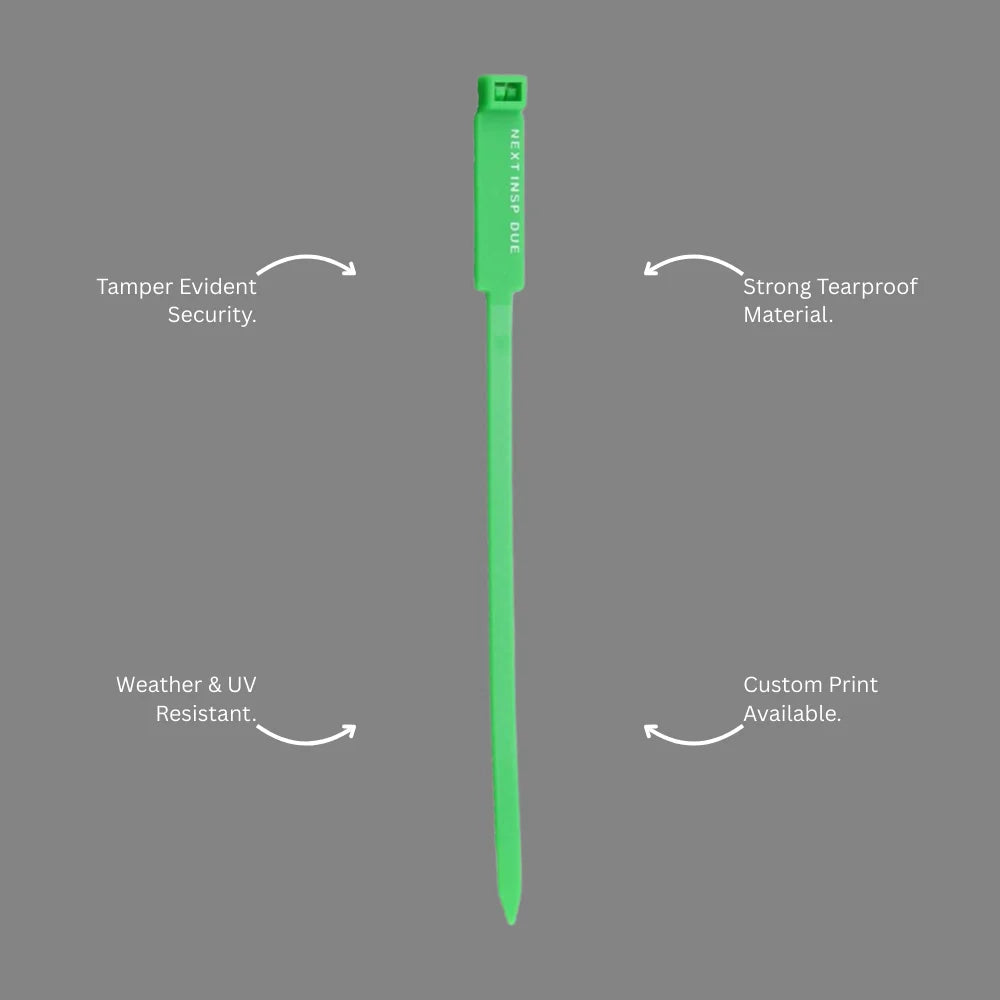 Benefits callout highlighting BST 202 green rigging tag inspection tracking and safety compliance features